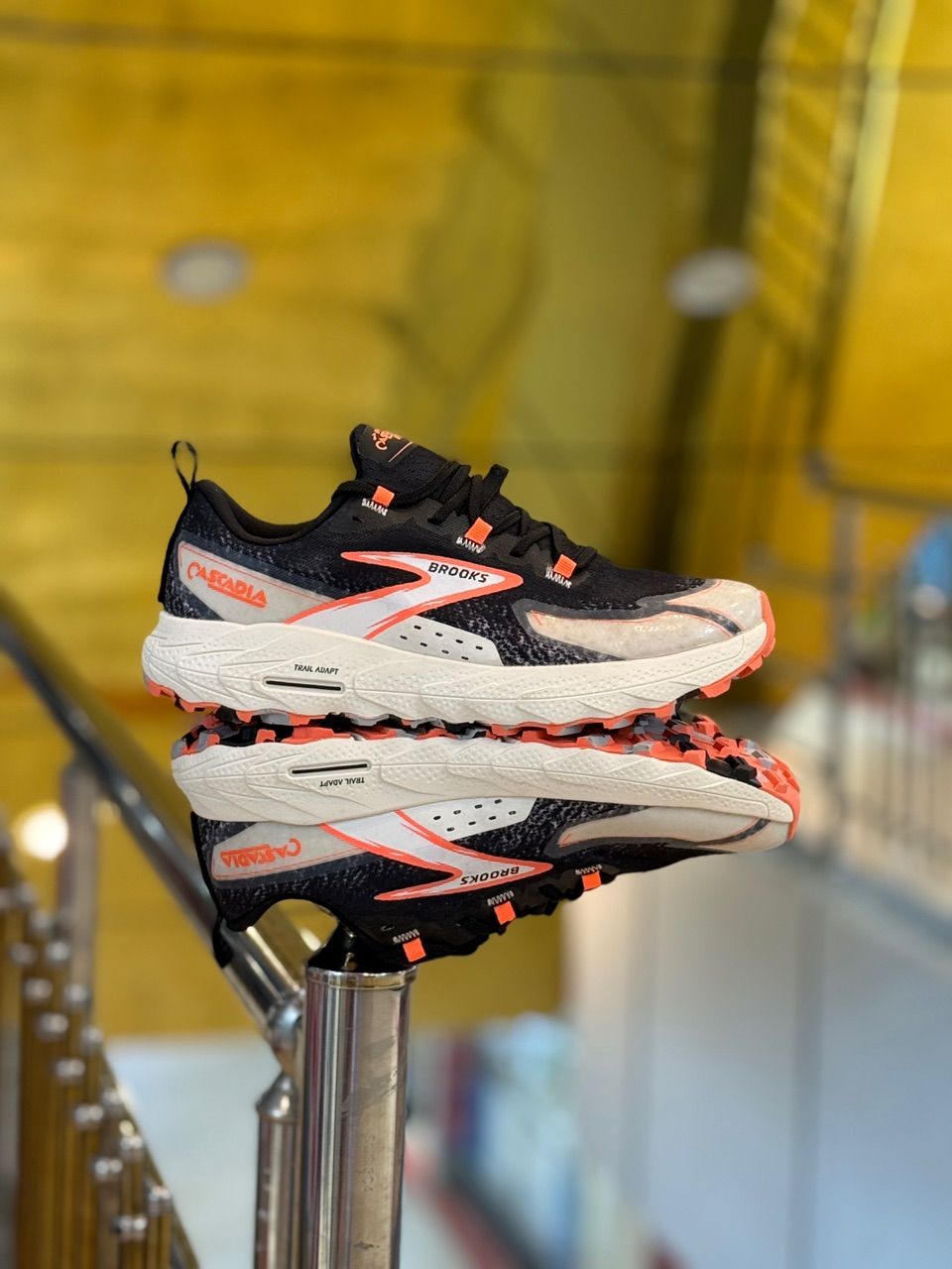 کتونی بروکس کاسکادیا ۱۸ مستر کوالیتی ۲۰۲۶|سایز بندی ۴۰ تا ۴۵| brooks cascadia 18