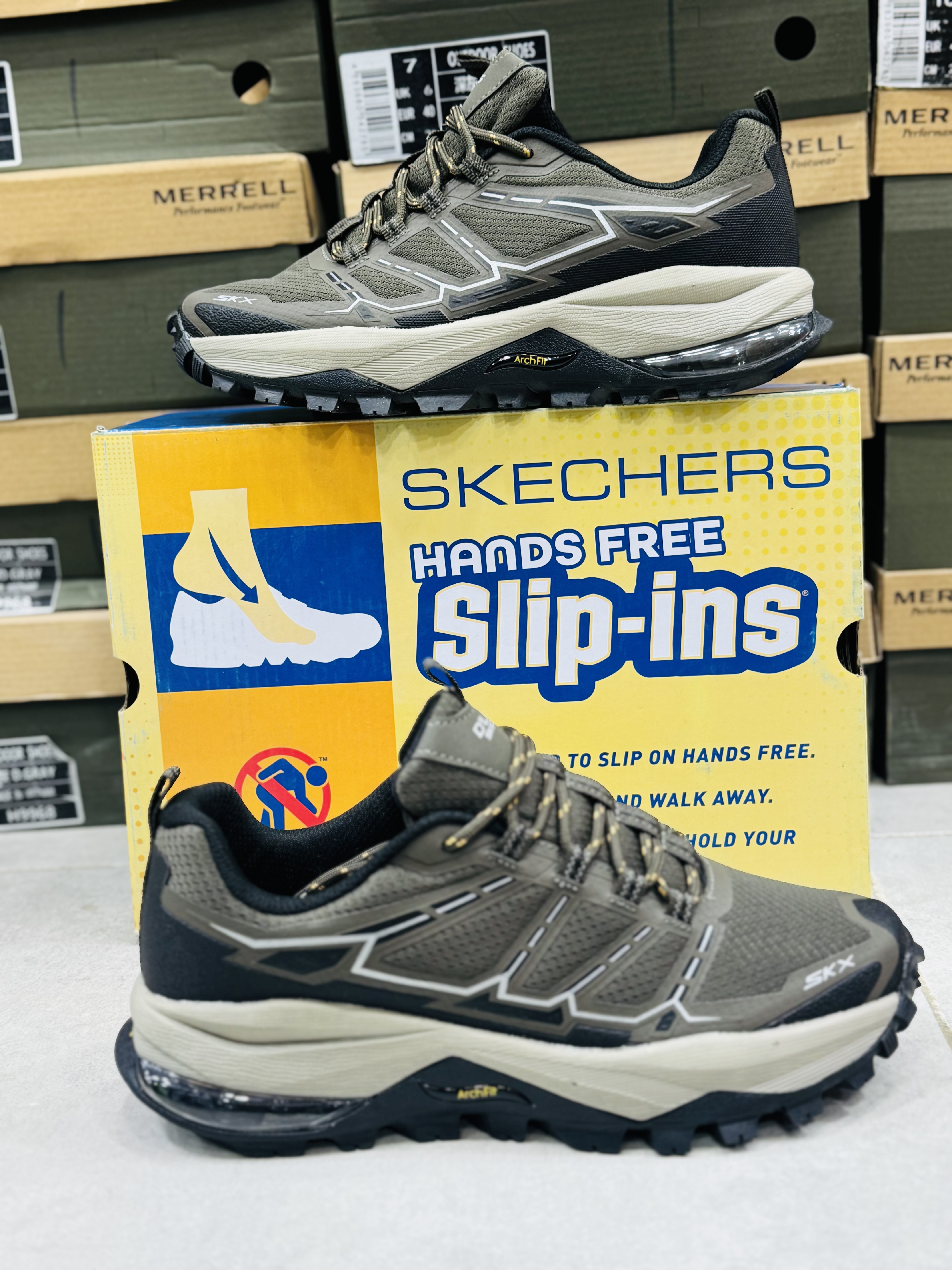 کتونی اسکیچرز آرچ فیت مستر کوالیتی با زیره گوددیر  سایز بندی ۴۰ تا ۴۵ | Skechers Dlits arch fit