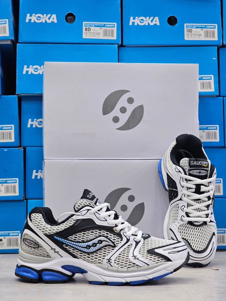 کتونی ساکونی تریامپ 4 مستر کوالیتی | Saucony Progrid Triumph ۴| سایزبندی ۴۰ تا ۴۵