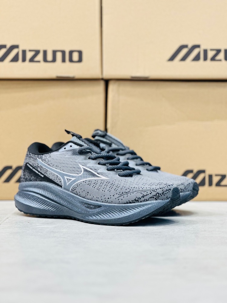 کتونی میزانو آسترو‌ پلاس |mizuno Astro plus مستر کوالیتی  سایز بندی ۴۰ تا ۴۵