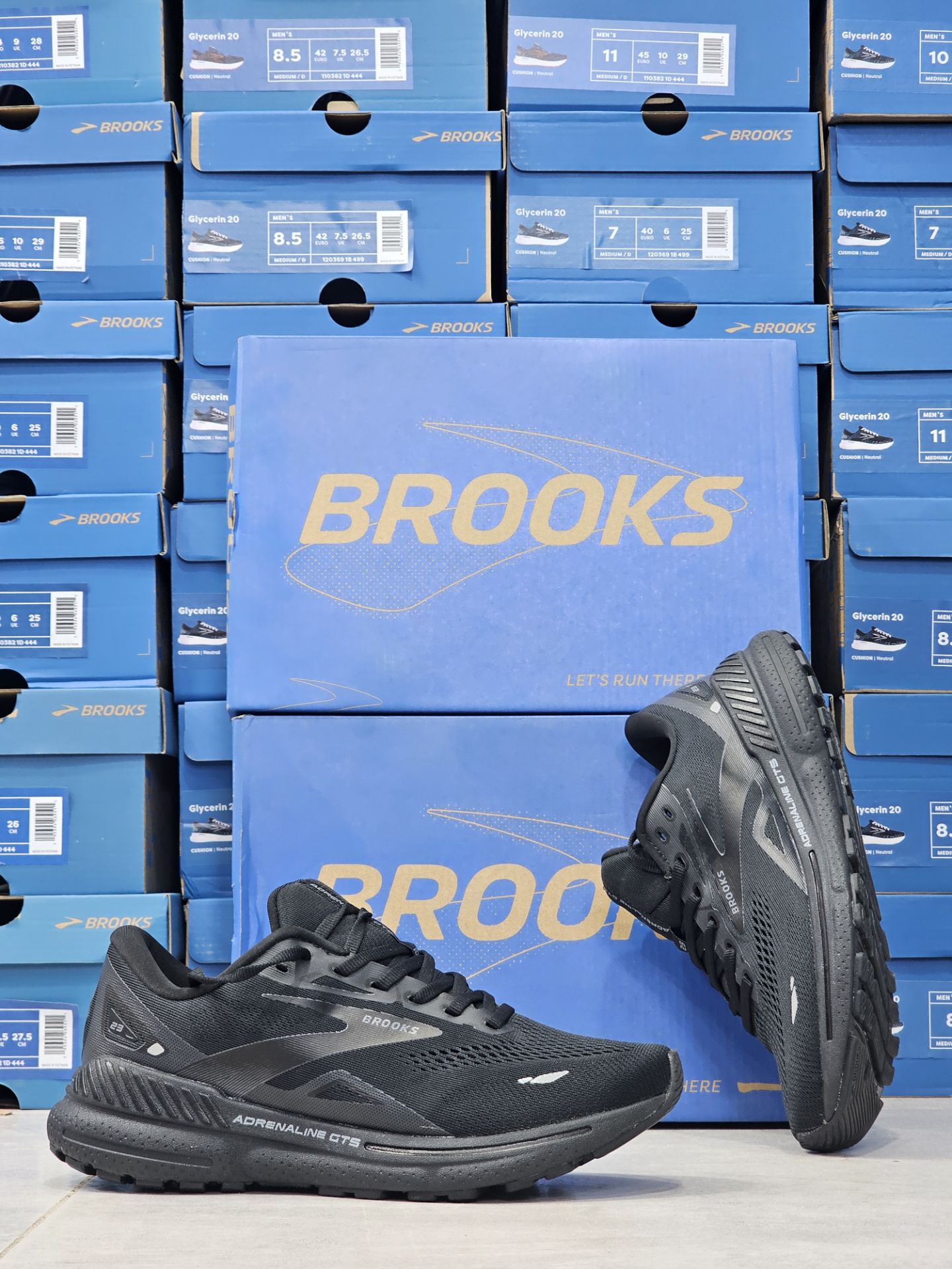 کتونی بروکس ادرنالین جی تی اس ۲۳ مستر کوالیتی |سایزبندی ۴۰ تا ۴۵|تک و عمده موجود  Brooks ADERNALINE GTS23
