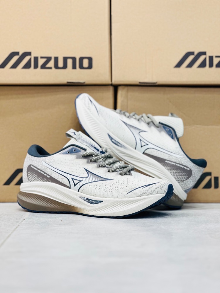 کتونی میزانو آسترو‌ پلاس |mizuno Astro plus مستر کوالیتی  سایز بندی ۴۰ تا ۴۵